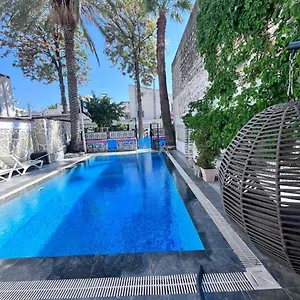 Kılavuz Otel